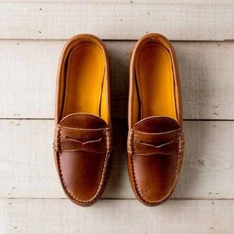 Women Vintage Slip On Loafers
Low Heel PU Leather Loafers