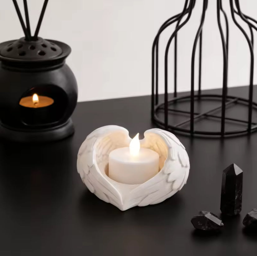 Elegant Angel Wings Candle Holder, Suitable for Tea Light & Flameless Candles, Ideal for Home & Desktop Decoration