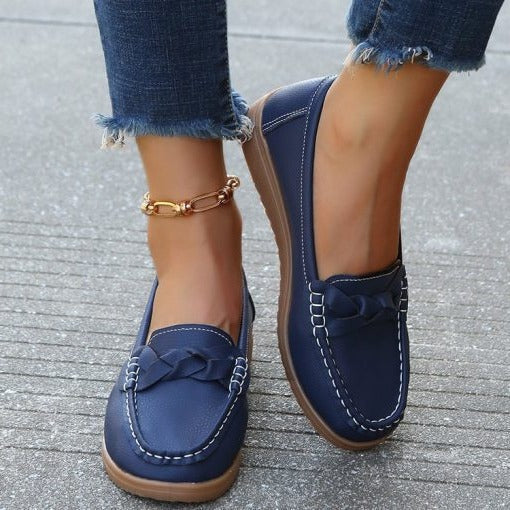 Women shoes Soft Leather Slip on
Walking Loafers Shoes