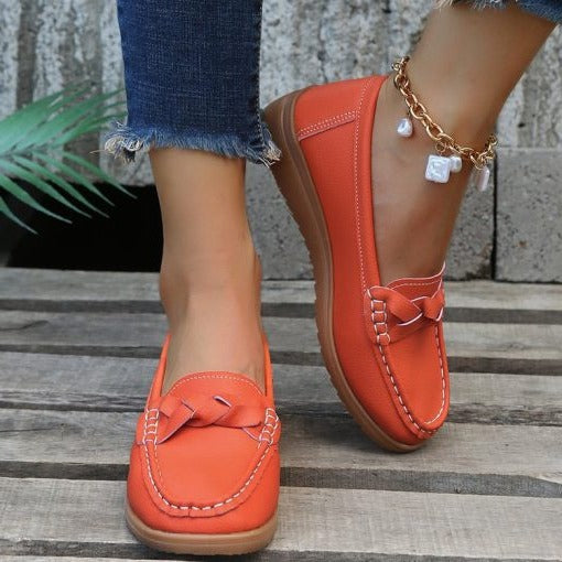Women shoes Soft Leather Slip on
Walking Loafers Shoes