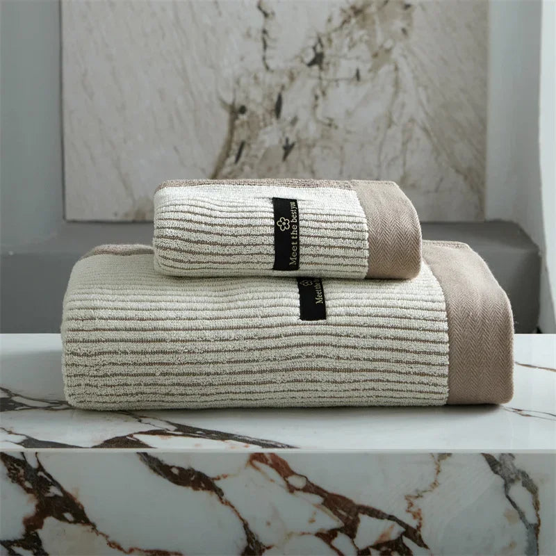 PureSoft - Luxurious bath towel made from 100% organic cotton