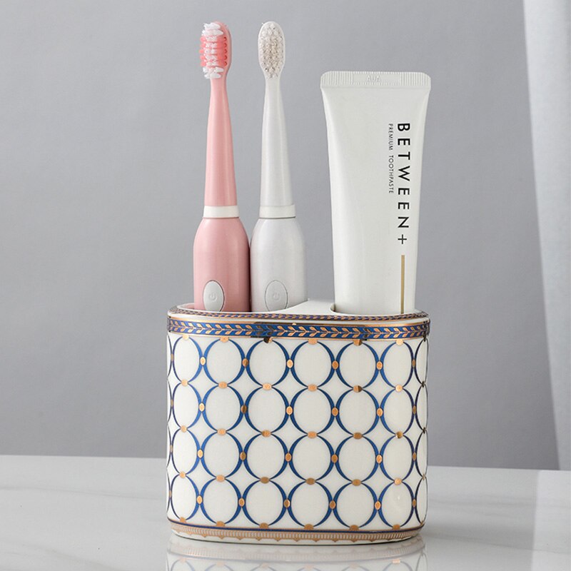 Luxurious Art Deco Bathroom
Accessory Holder