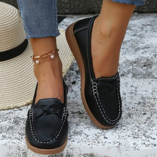 Women shoes Soft Leather Slip on
Walking Loafers Shoes