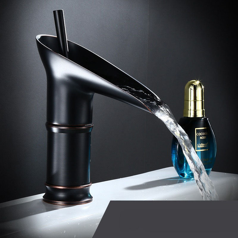 Waterfall Antique Faucet
Bathroom Sink Faucet Brass Sink Mixers